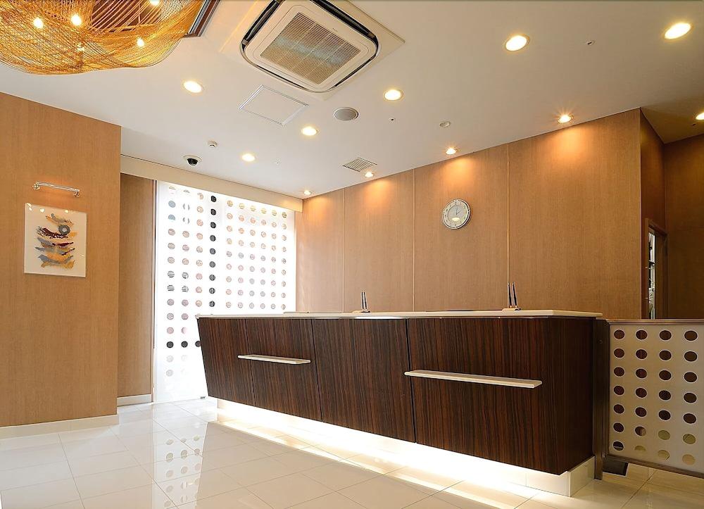 Ginza International Hotel Токио Экстерьер фото