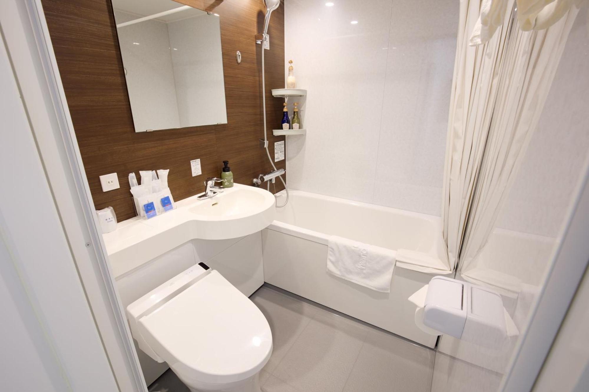 Ginza International Hotel Токио Экстерьер фото