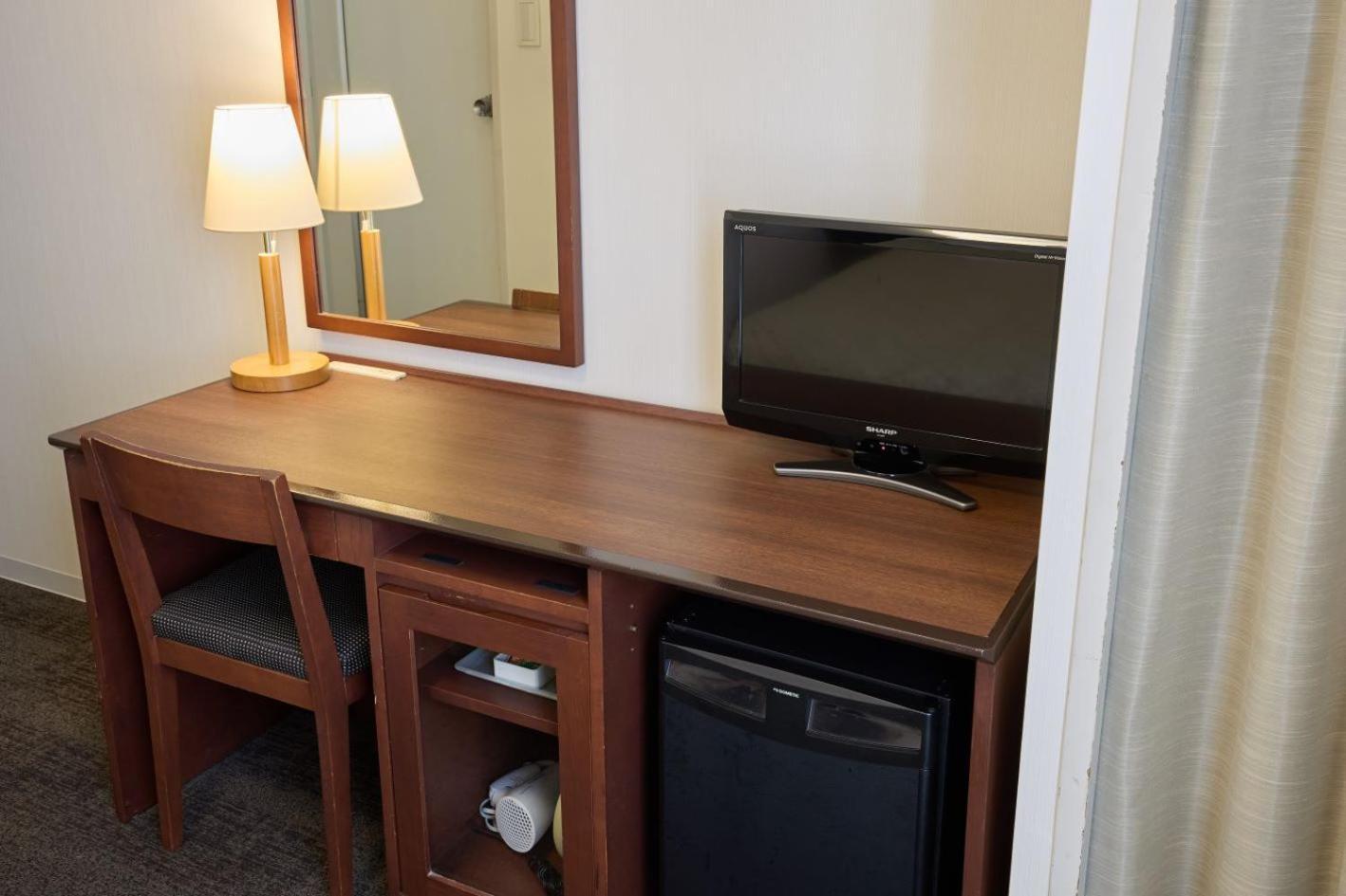 Ginza International Hotel Токио Экстерьер фото
